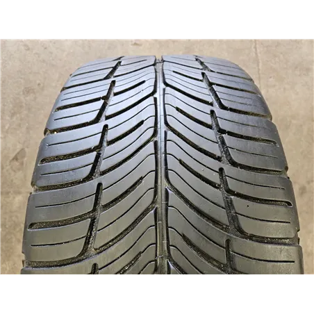 1x 235/40R18 95W XL BFGoodrich G-Force Comp 2 A/S / 5,5mm [1438]