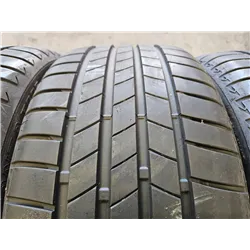 4x 225/40R18 92Y XL Bridgestone Turanza T005 / 2x 6,5mm + 2x 6,3mm [1511]