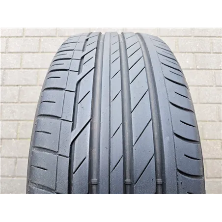 4x 225/45R19 92W Bridgestone Turanza T001 / 4x 6,5mm [1160]