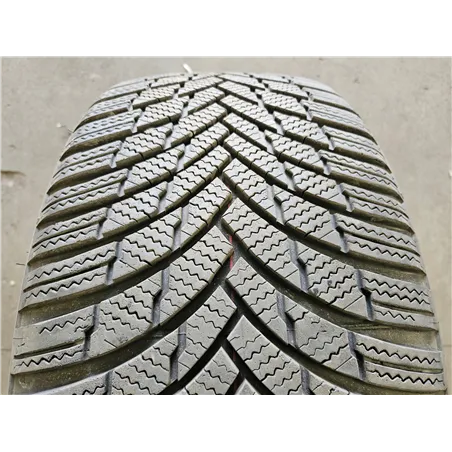 1x 235/40R19 96V XL Firestone WinterHawk 4 / 7,8mm [897]