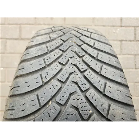 2x 185/65R15 88T Falken EuroWinter HS01 / 2x 6,5-6mm [748K4]