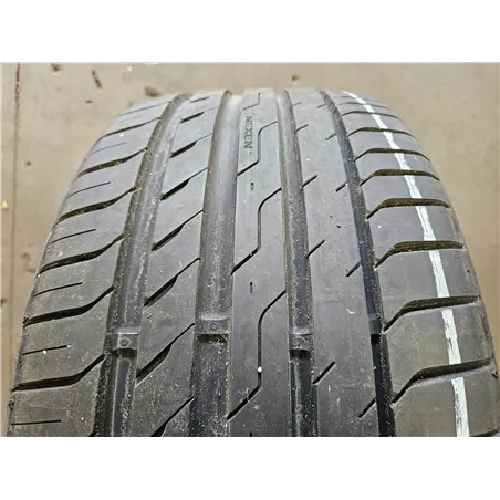4x 215/35R18 84Y XL Nexen N'Fera Sport / 2x 8mm + 2x 7mm [919]