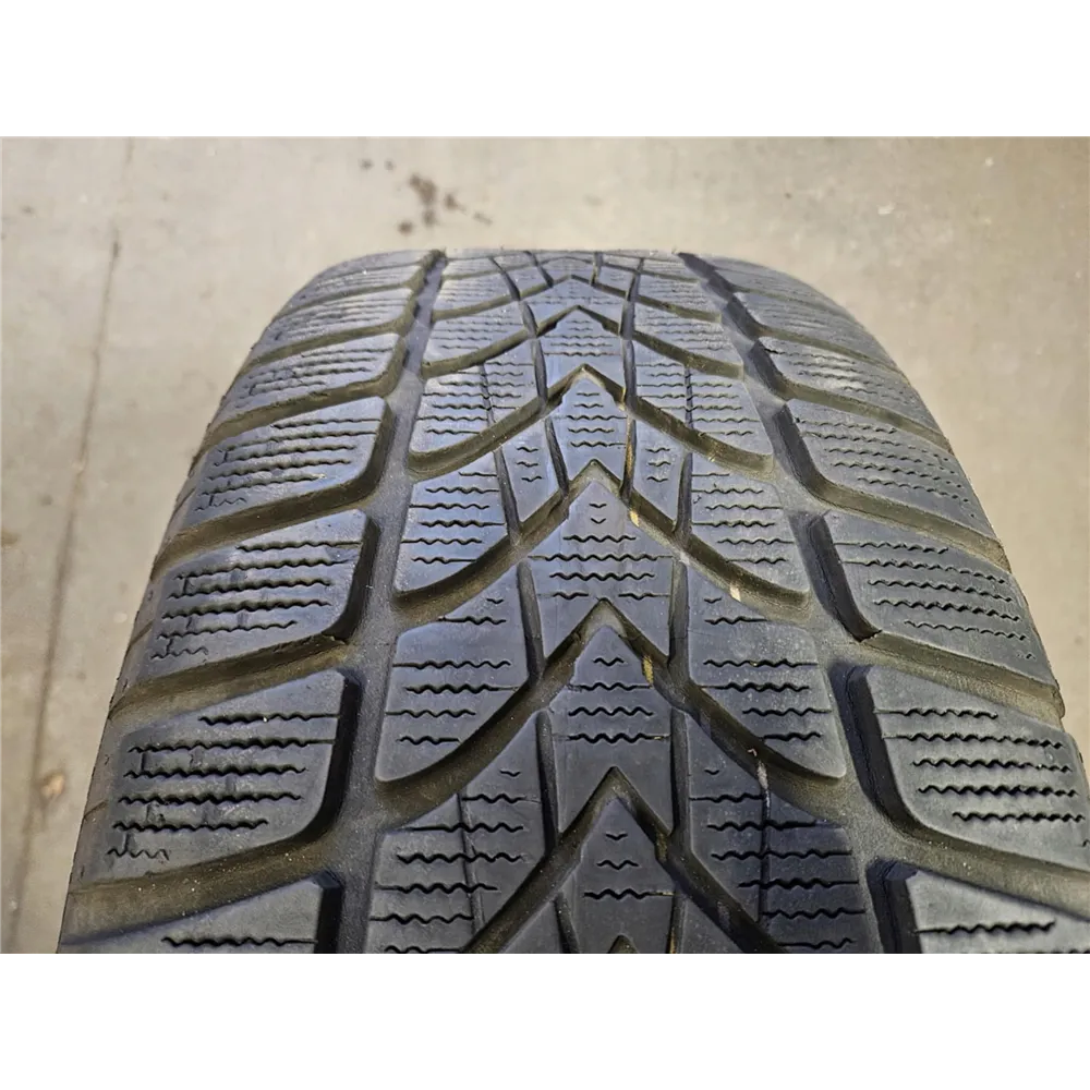 4x 205/55R16 91H Dunlop SP Winter Sport 4D / 2x 7mm + 2x 6-5mm [275]